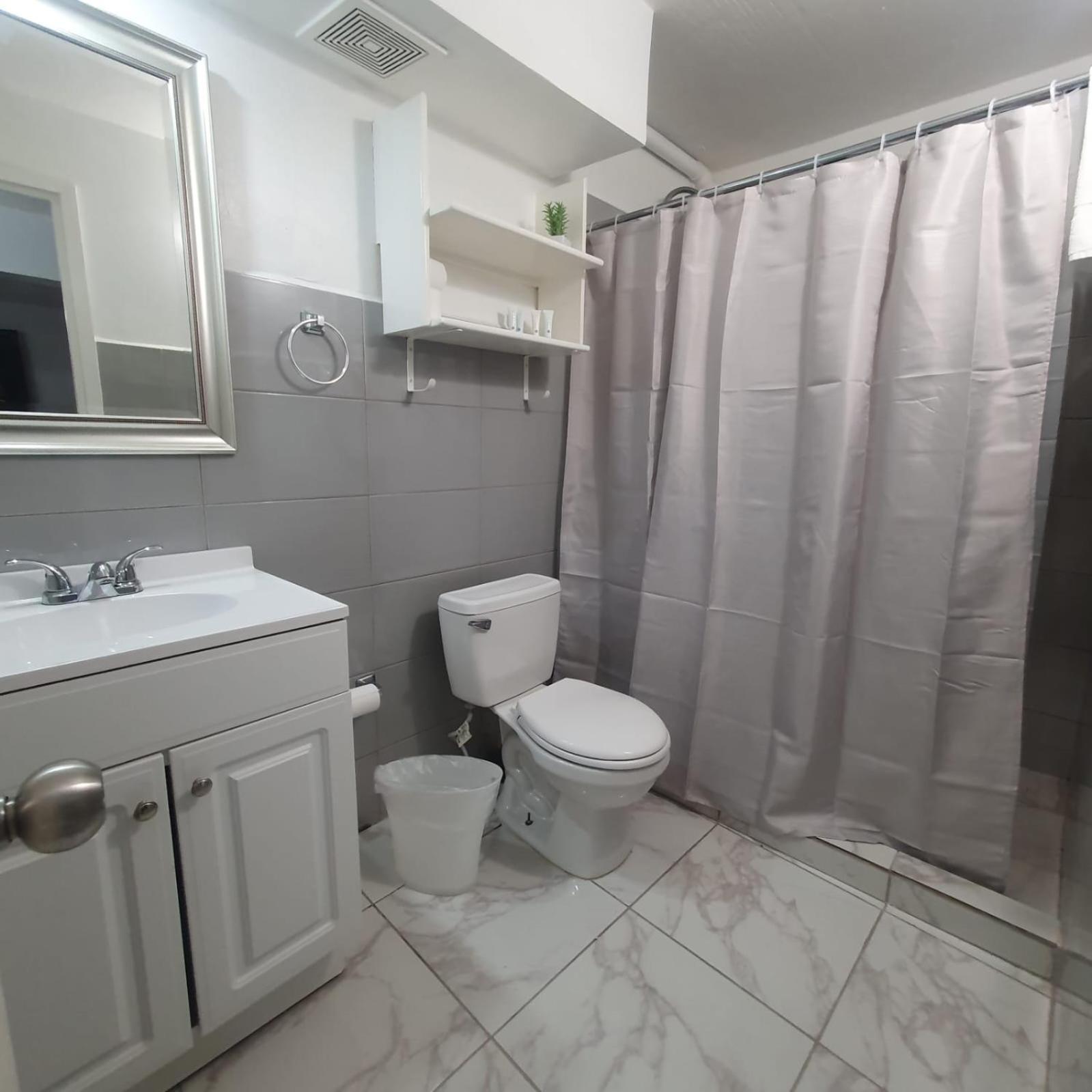 The Castle Apartment Филипсбург Екстериор снимка