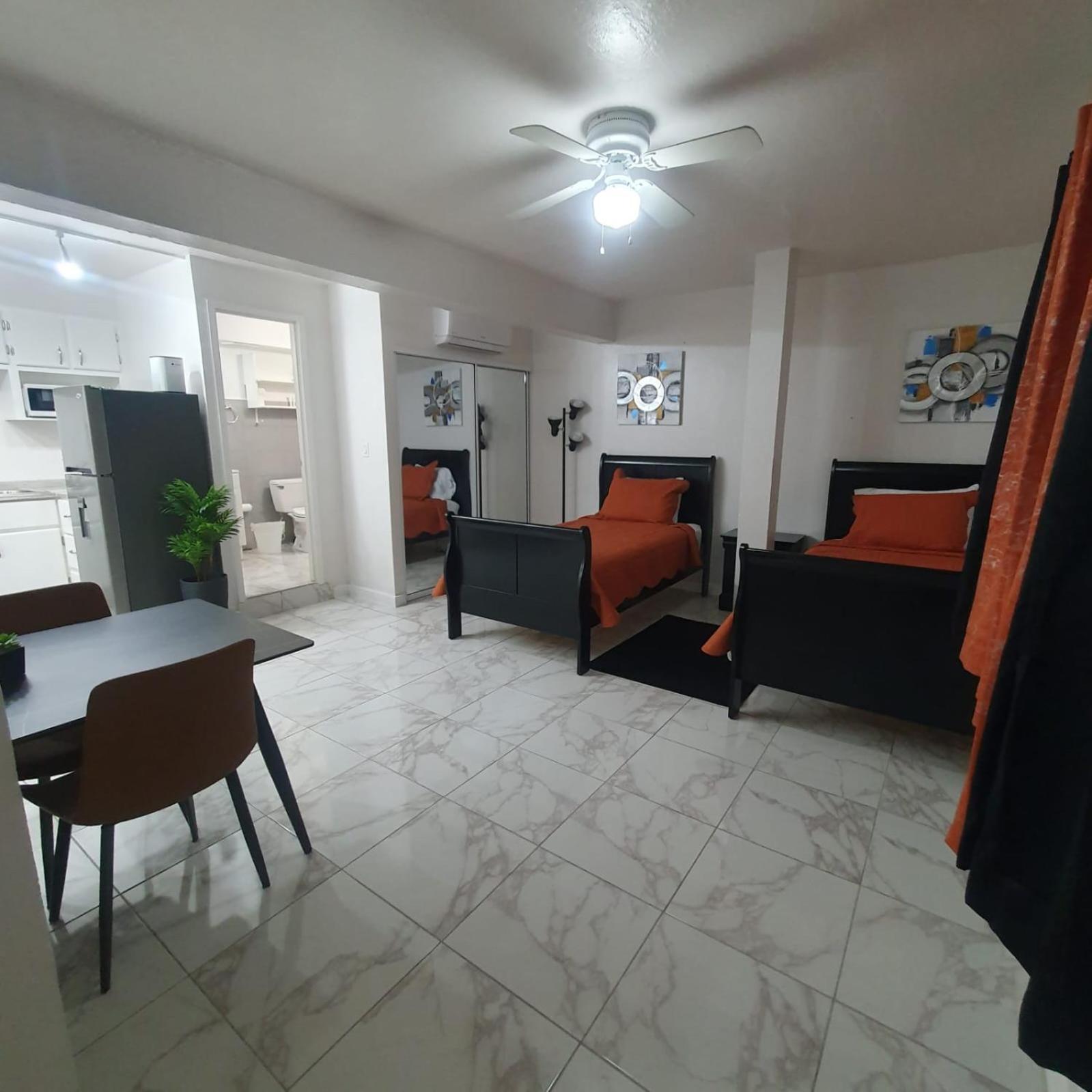 The Castle Apartment Филипсбург Екстериор снимка