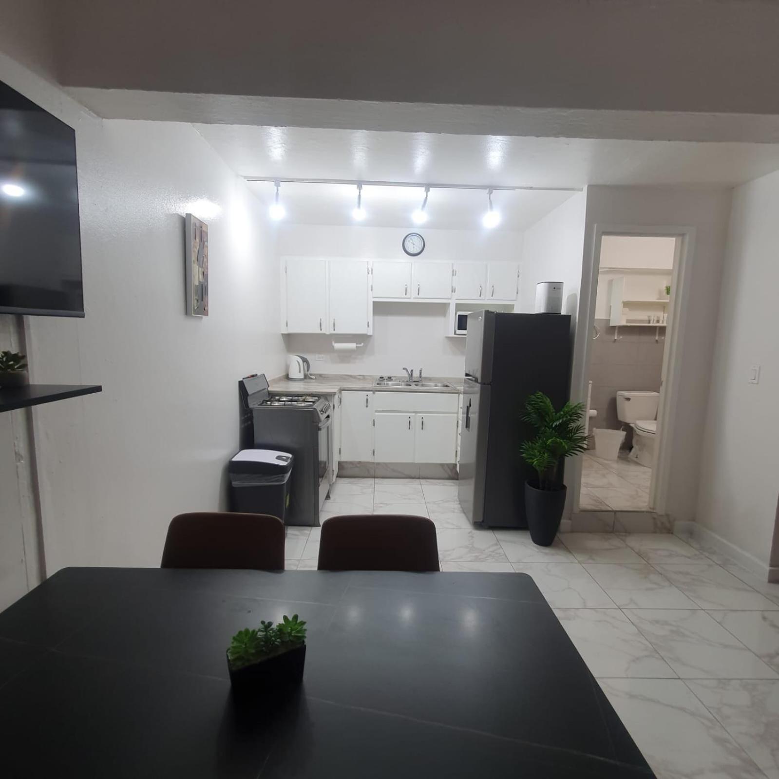 The Castle Apartment Филипсбург Екстериор снимка